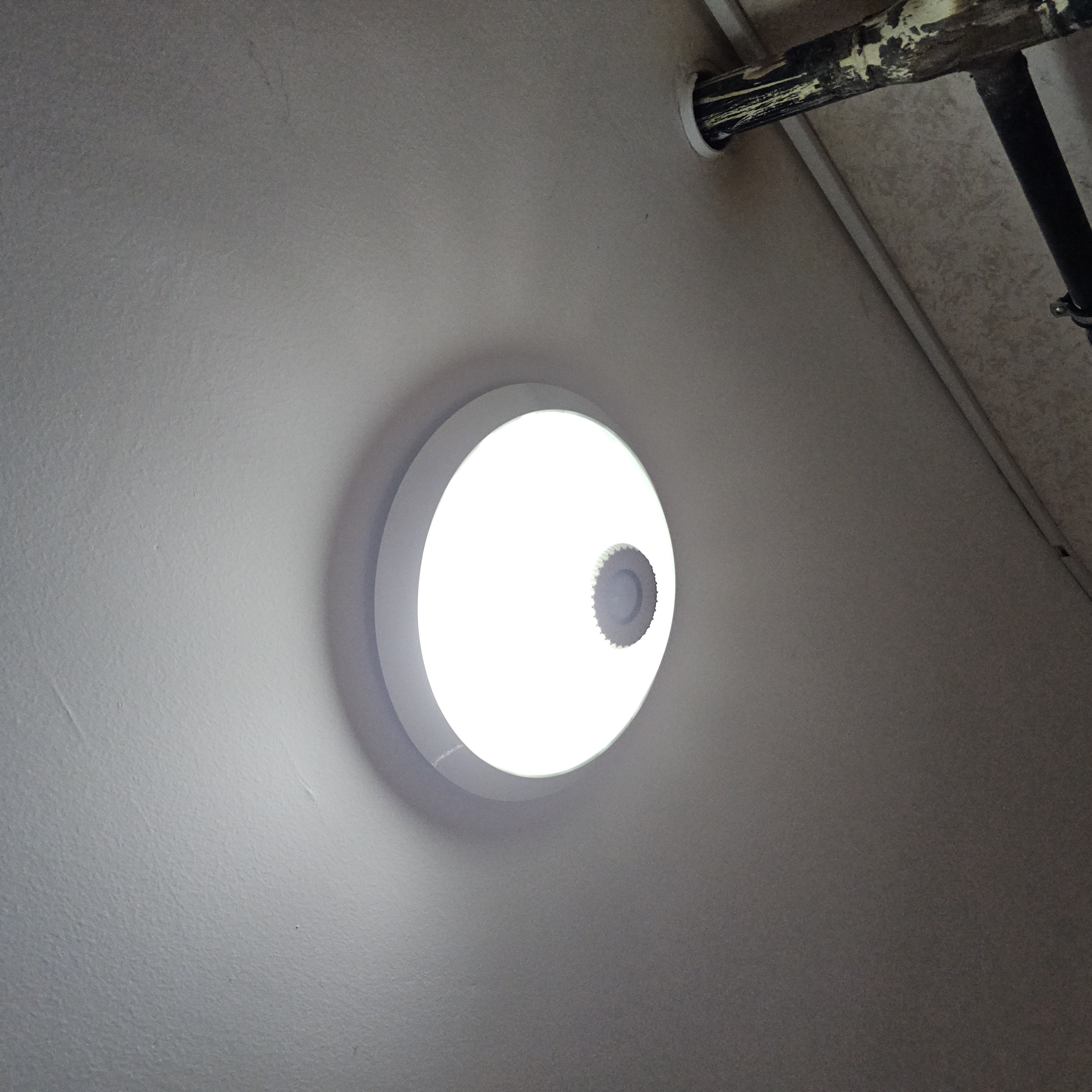 LED, sensörlü ve dış mekân aydınlatma sistemleri